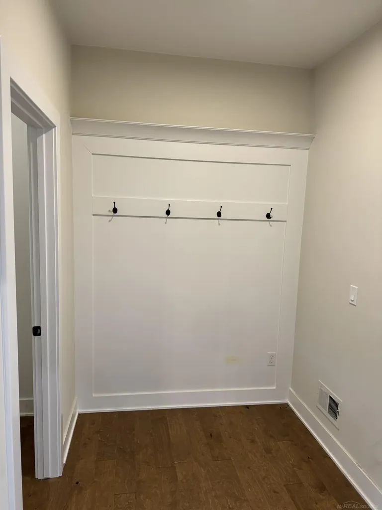 37183 Curwood Drive Sterling Heights City MI 48310
