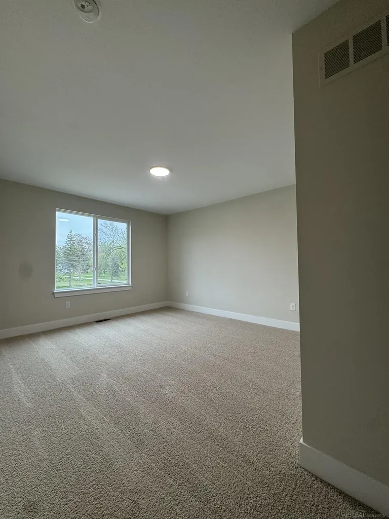 37183 Curwood Drive Sterling Heights City MI 48310