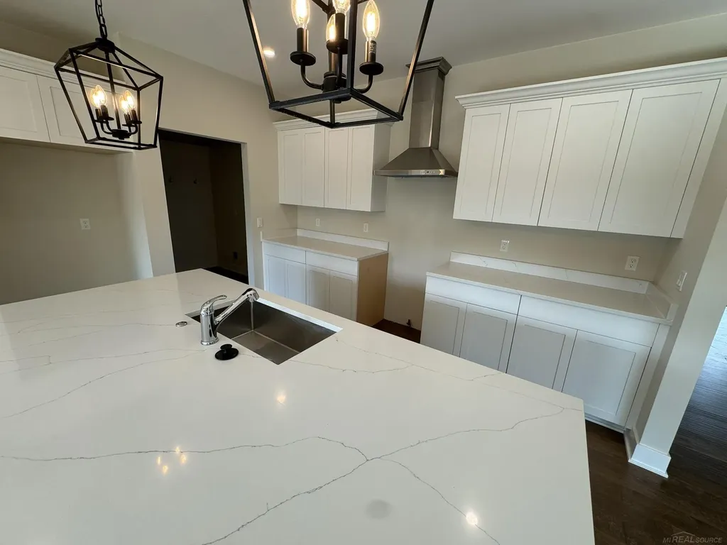 37183 Curwood Drive Sterling Heights City MI 48310
