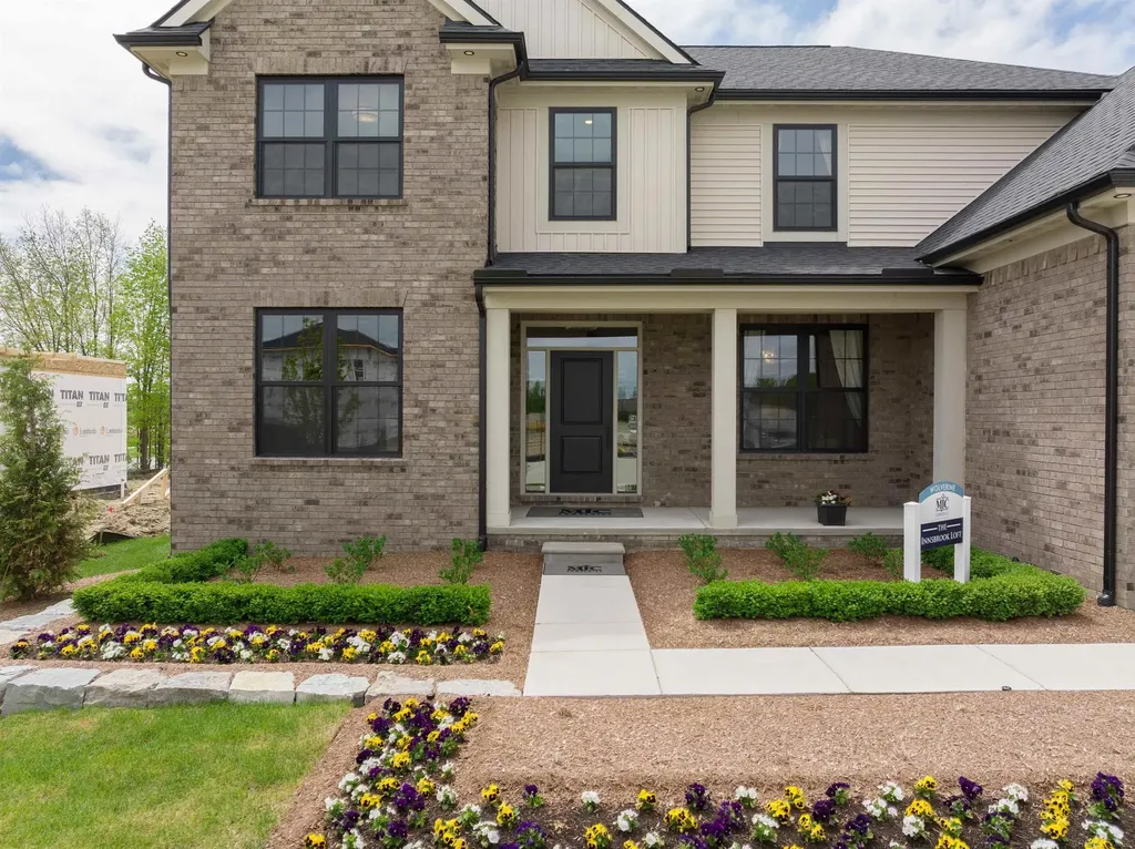 18053 Stallman Drive Macomb Township MI 48042
