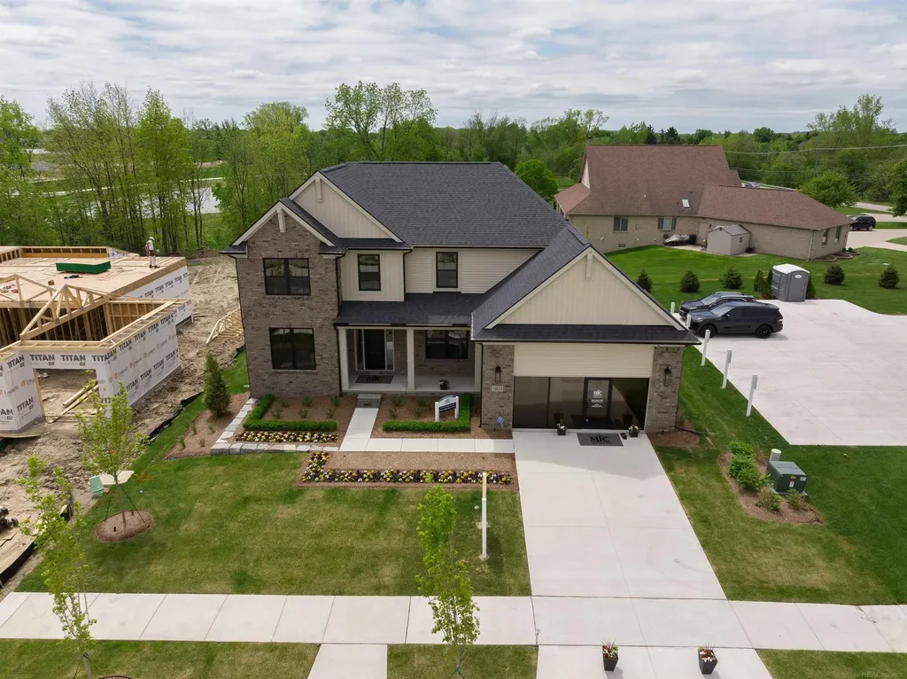 18053 Stallman Drive Macomb Township MI 48042