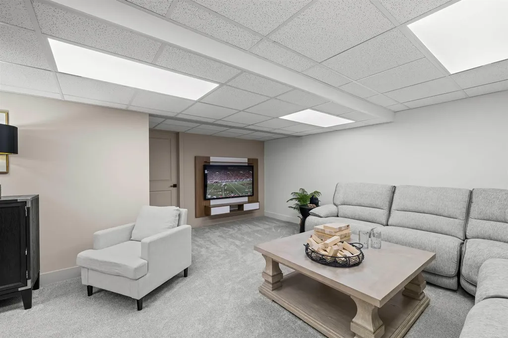 18053 Stallman Drive Macomb Township MI 48042