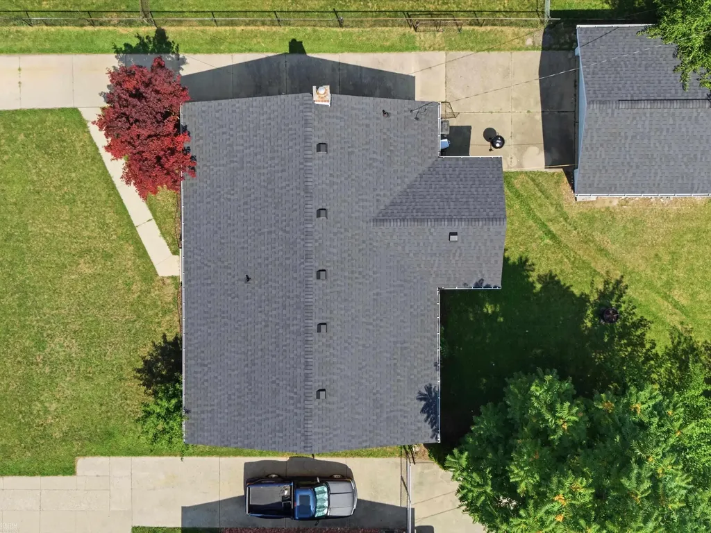 11315 Delvin Drive Sterling Heights City MI 48314