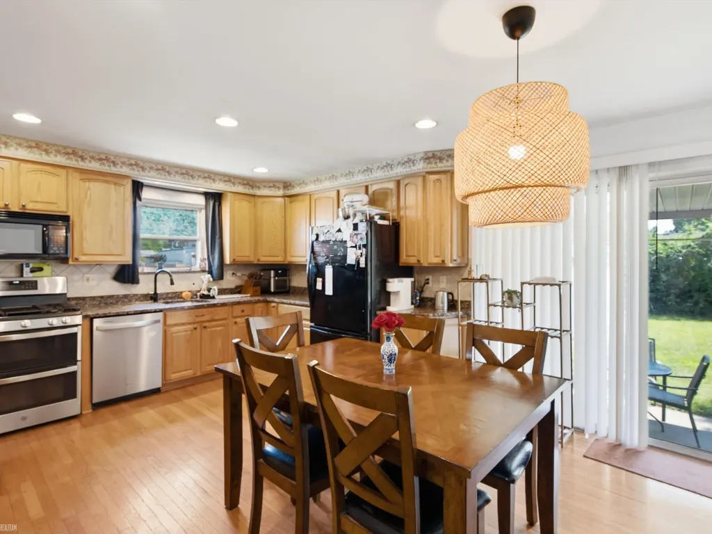11315 Delvin Drive Sterling Heights City MI 48314