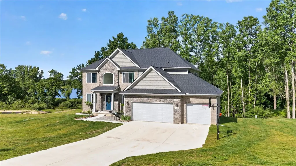 126 Parker Lane Ortonville Village MI 48462