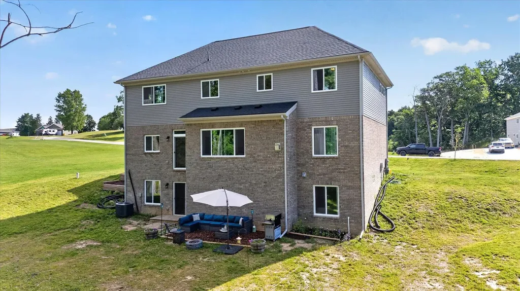126 Parker Lane Ortonville Village MI 48462