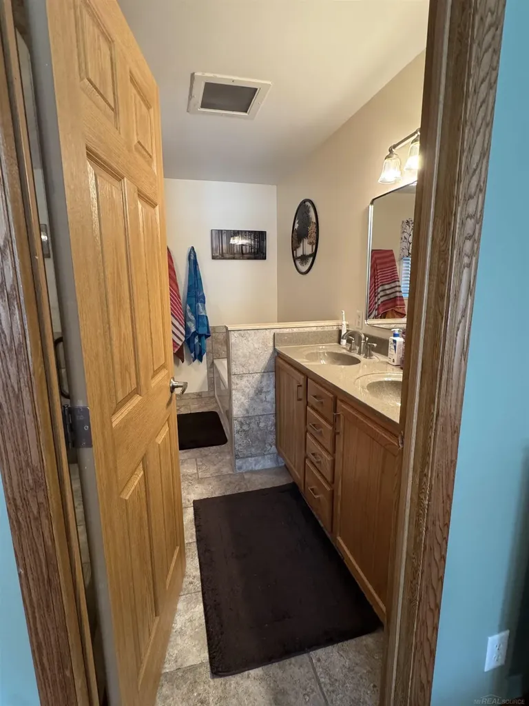 58520 Frost Road New Haven Village MI 48048