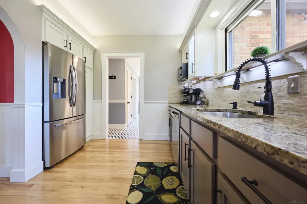 2345 Plainfield NE Avenue Grand Rapids City MI 49505