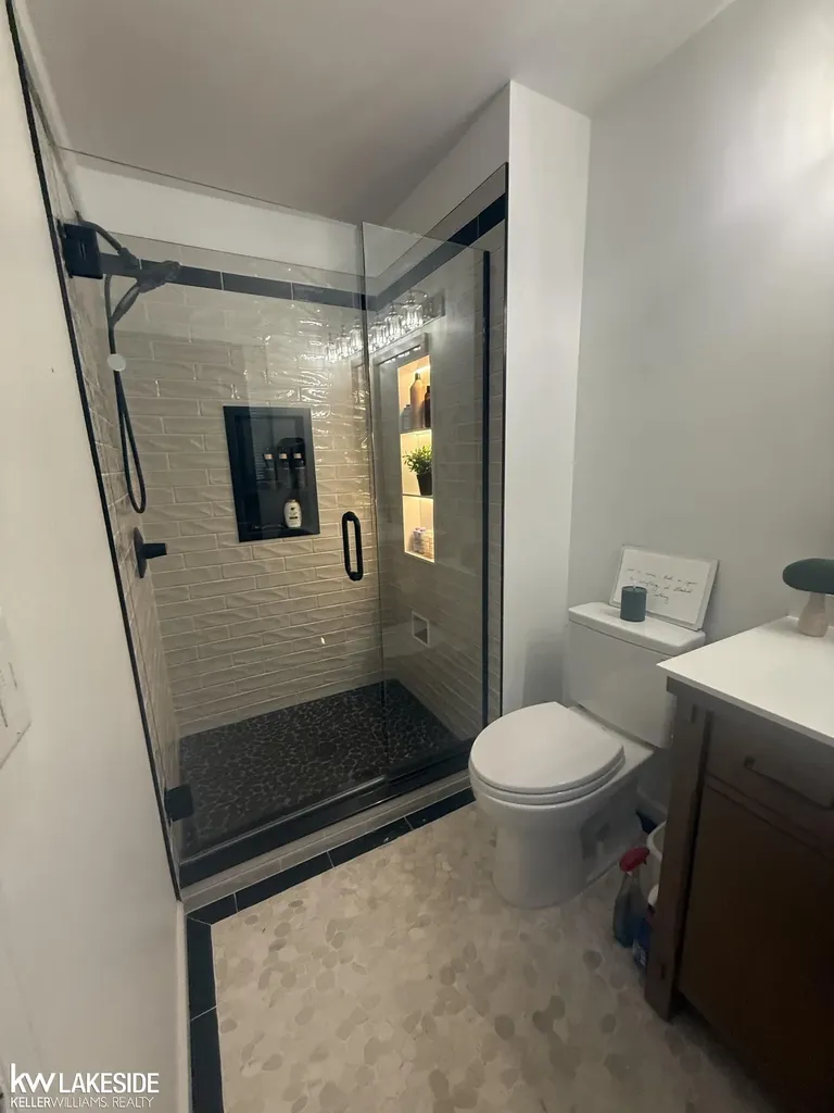 851 Snyder Street Oxford Charter Township MI 48371