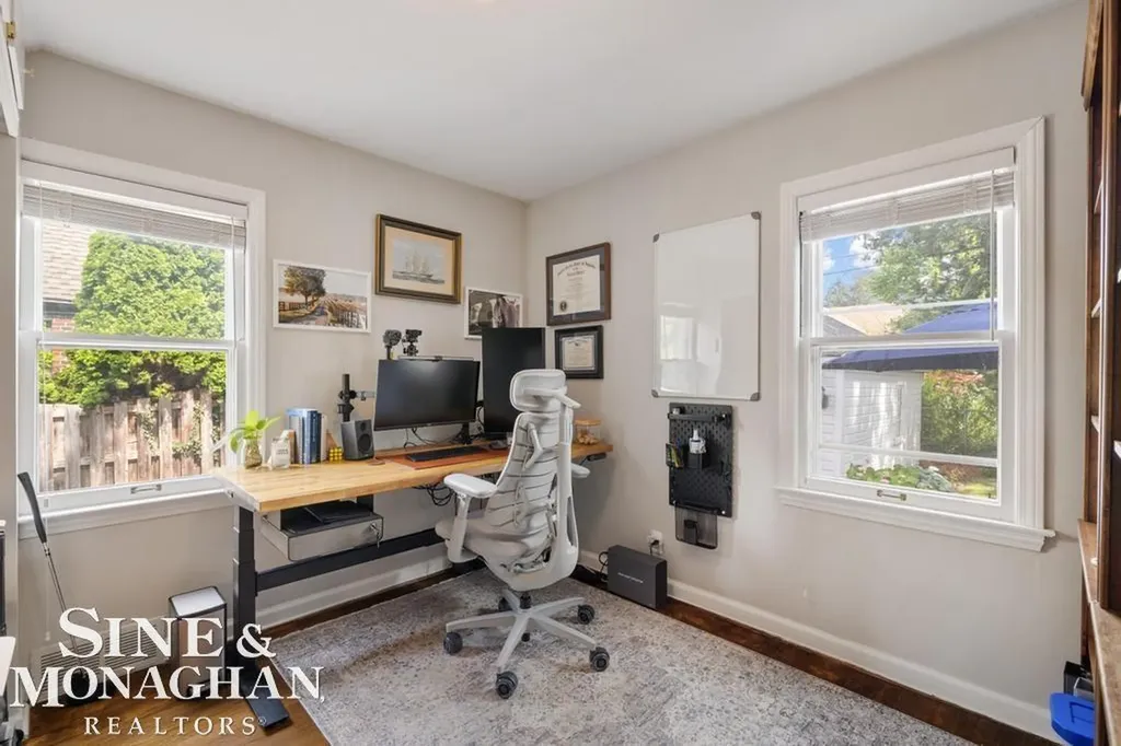 430 Touraine Road Grosse Pointe Farms City MI 48236