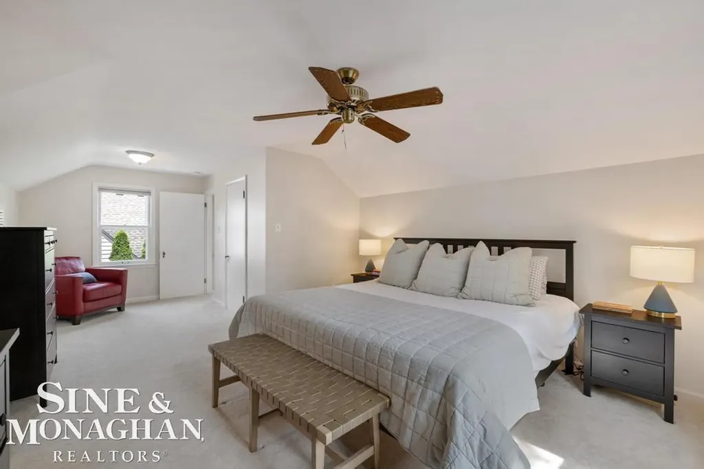 430 Touraine Road Grosse Pointe Farms City MI 48236