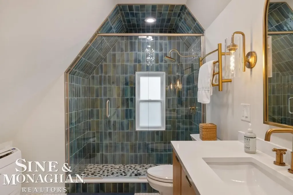 430 Touraine Road Grosse Pointe Farms City MI 48236