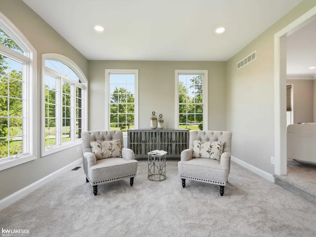 1622 Hunters Lake Drive Milford Village MI 48380