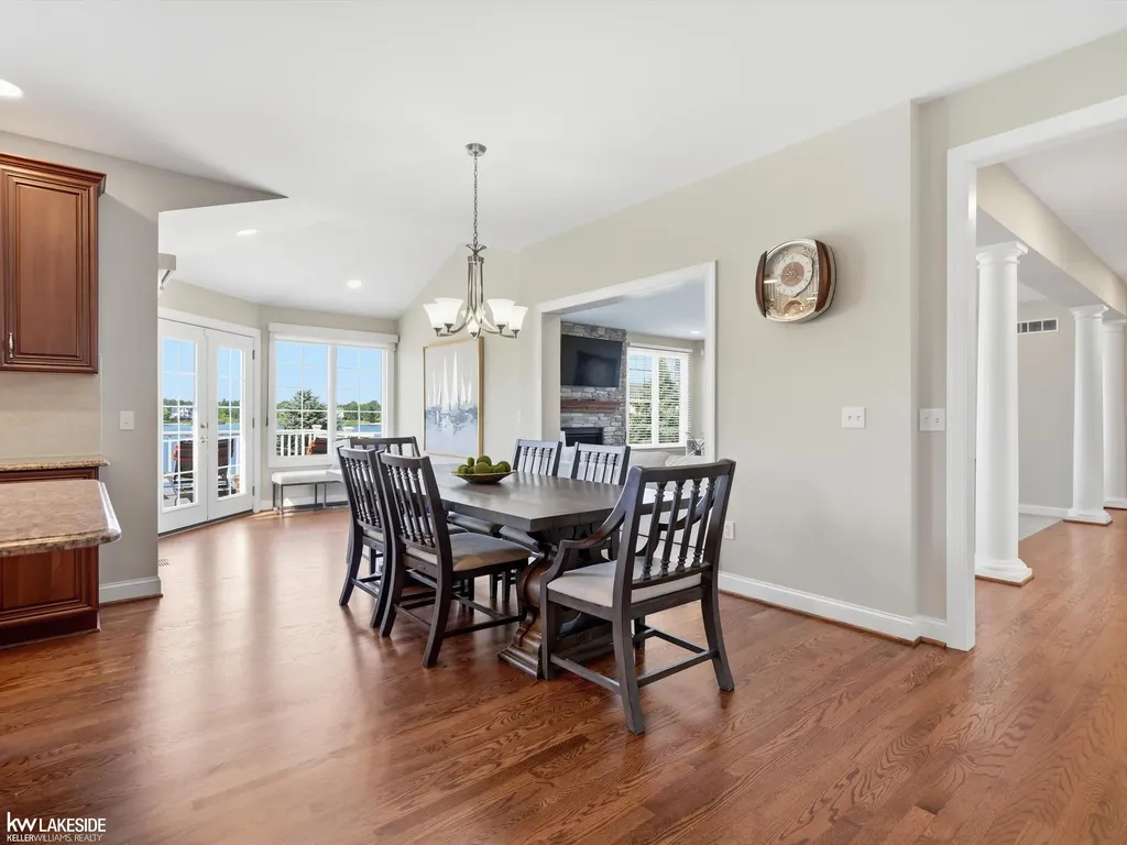 1622 Hunters Lake Drive Milford Village MI 48380