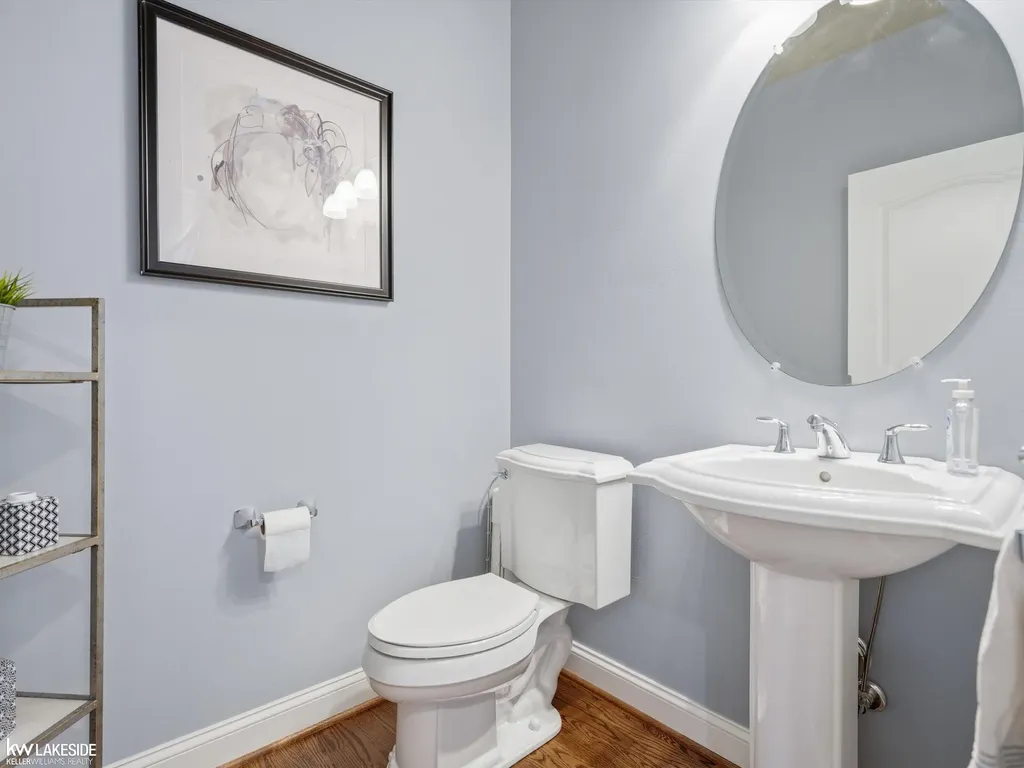 1622 Hunters Lake Drive Milford Village MI 48380
