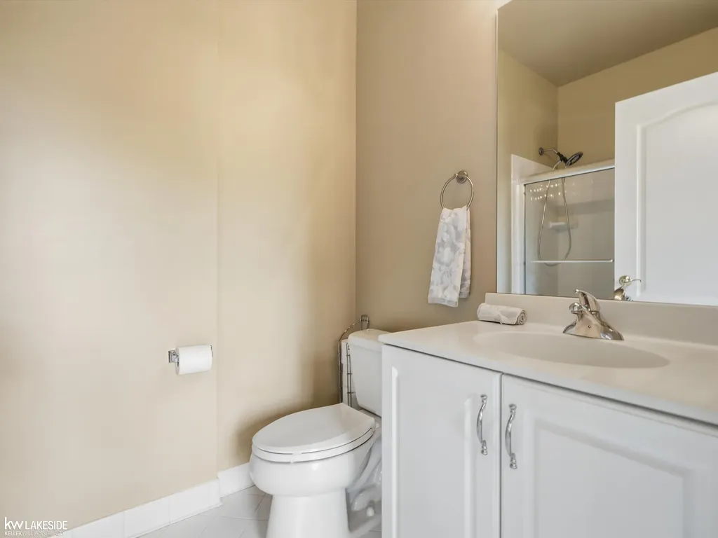 1622 Hunters Lake Drive Milford Village MI 48380