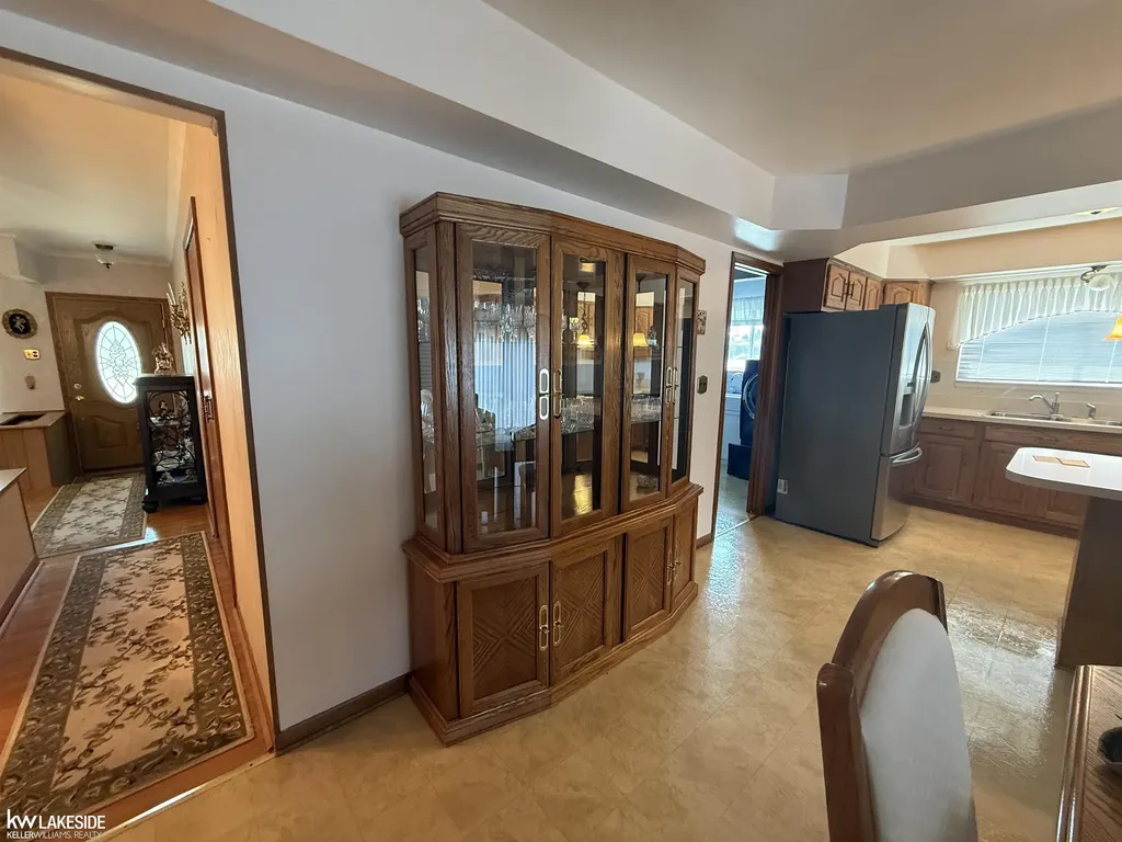 33439 Elgin Court Sterling Heights City MI 48310