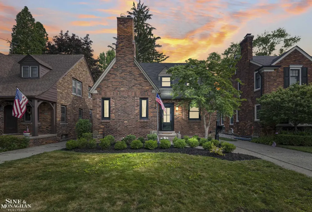 310 Moran Road Grosse Pointe Farms City MI 48236