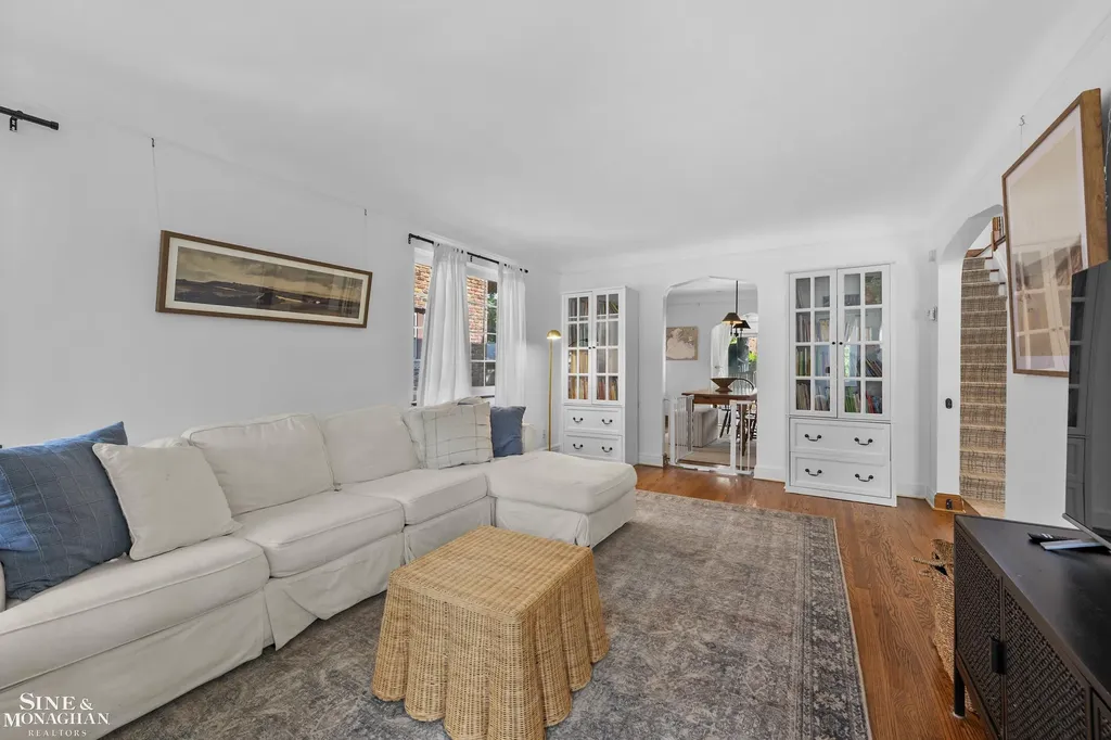 310 Moran Road Grosse Pointe Farms City MI 48236