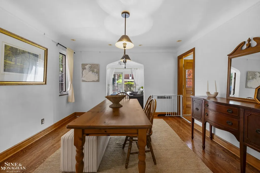 310 Moran Road Grosse Pointe Farms City MI 48236