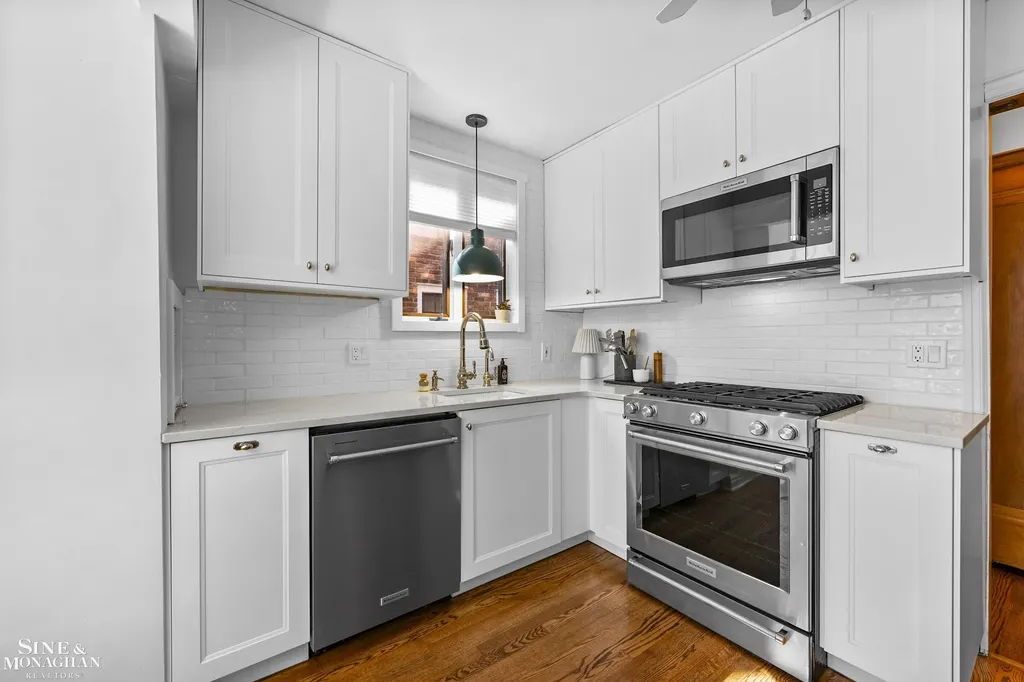 310 Moran Road Grosse Pointe Farms City MI 48236