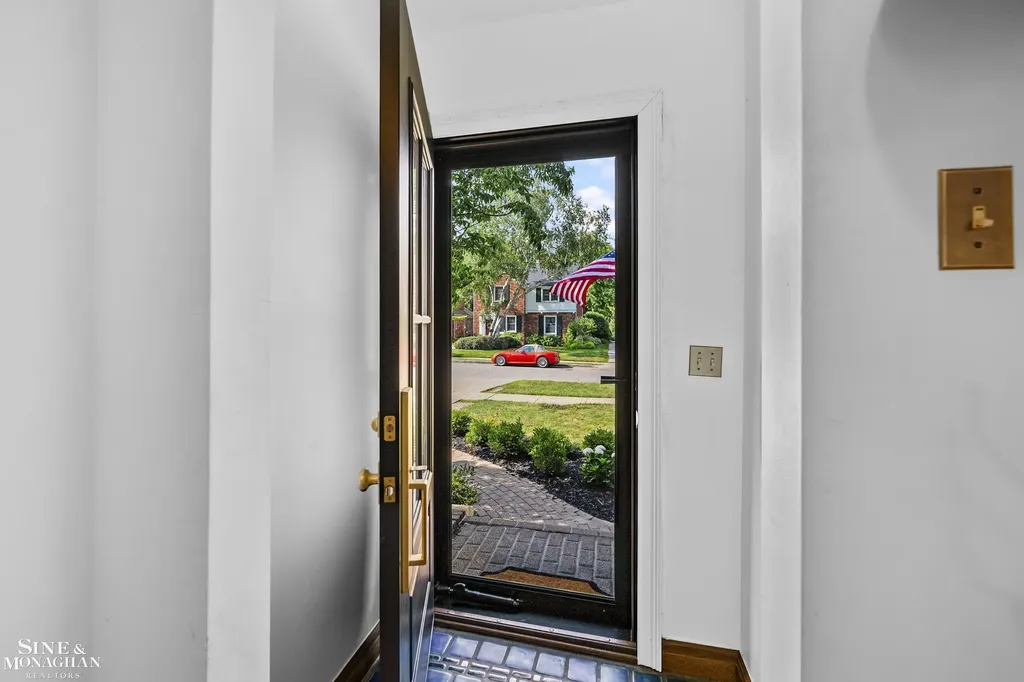 310 Moran Road Grosse Pointe Farms City MI 48236