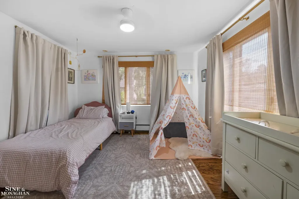 310 Moran Road Grosse Pointe Farms City MI 48236