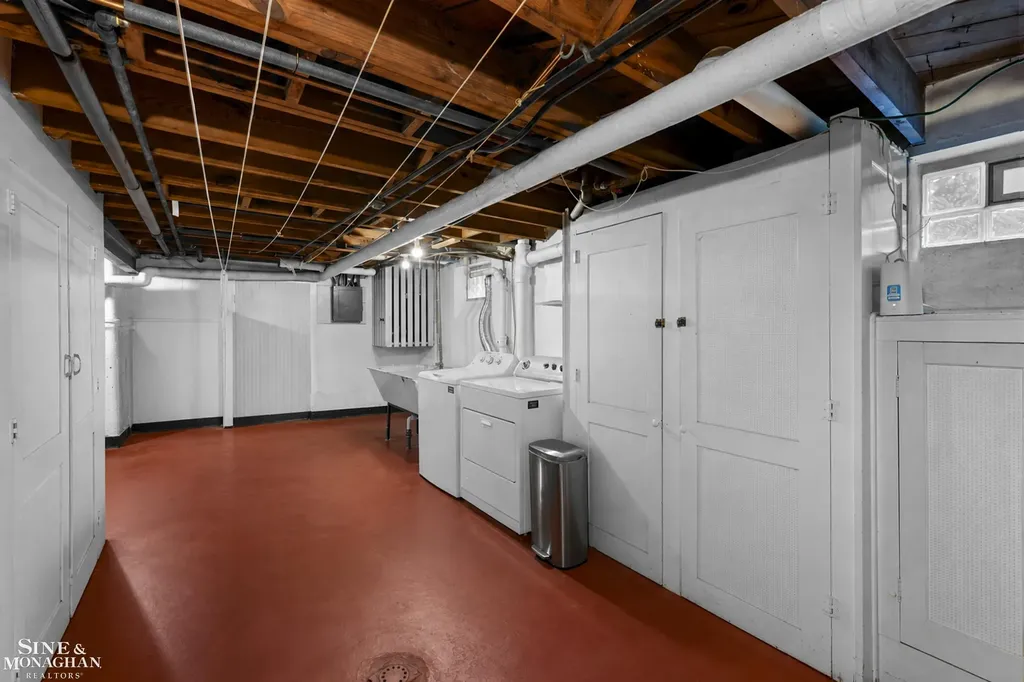 310 Moran Road Grosse Pointe Farms City MI 48236
