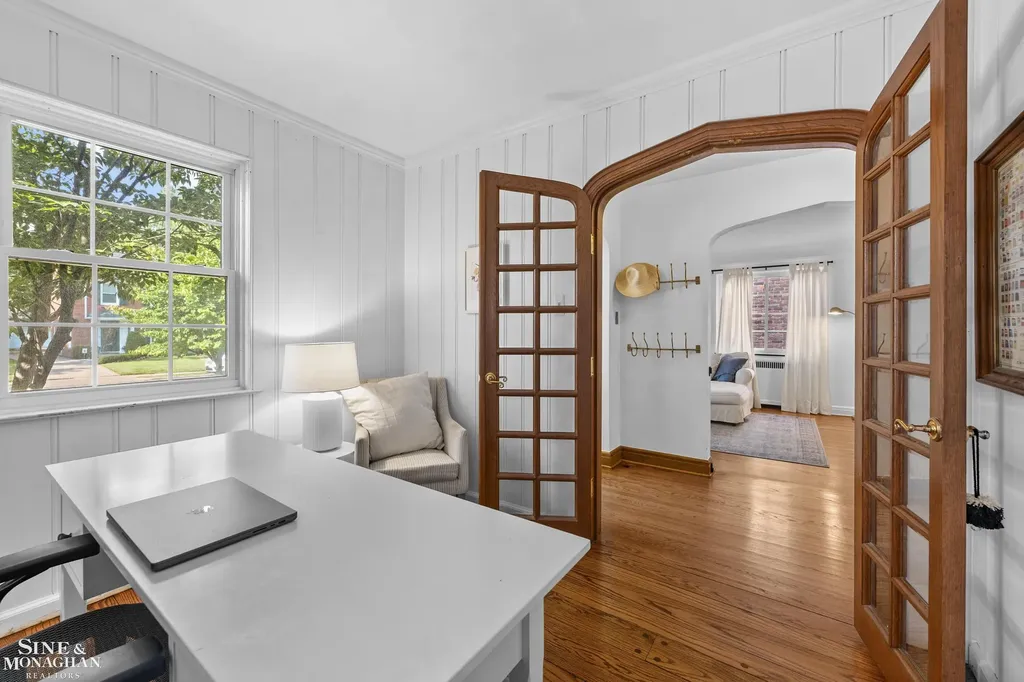 310 Moran Road Grosse Pointe Farms City MI 48236