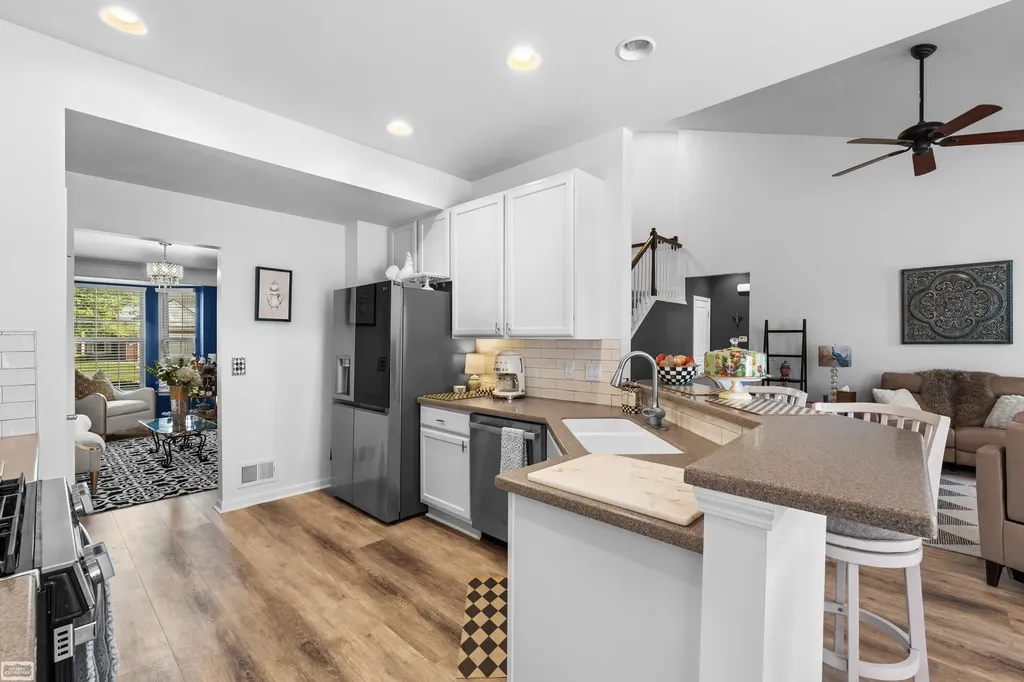 19056 Hazelton Drive Macomb Township MI 48042