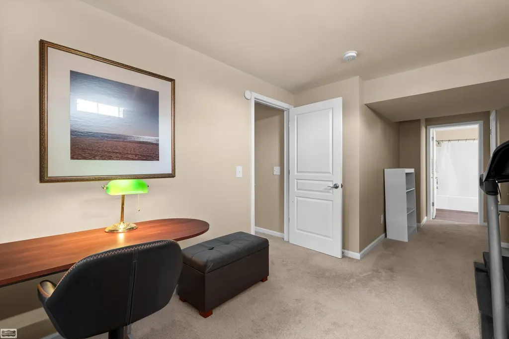19056 Hazelton Drive Macomb Township MI 48042