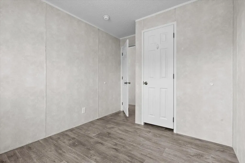 7118 W Mapleview Circle Brown City City MI 48416