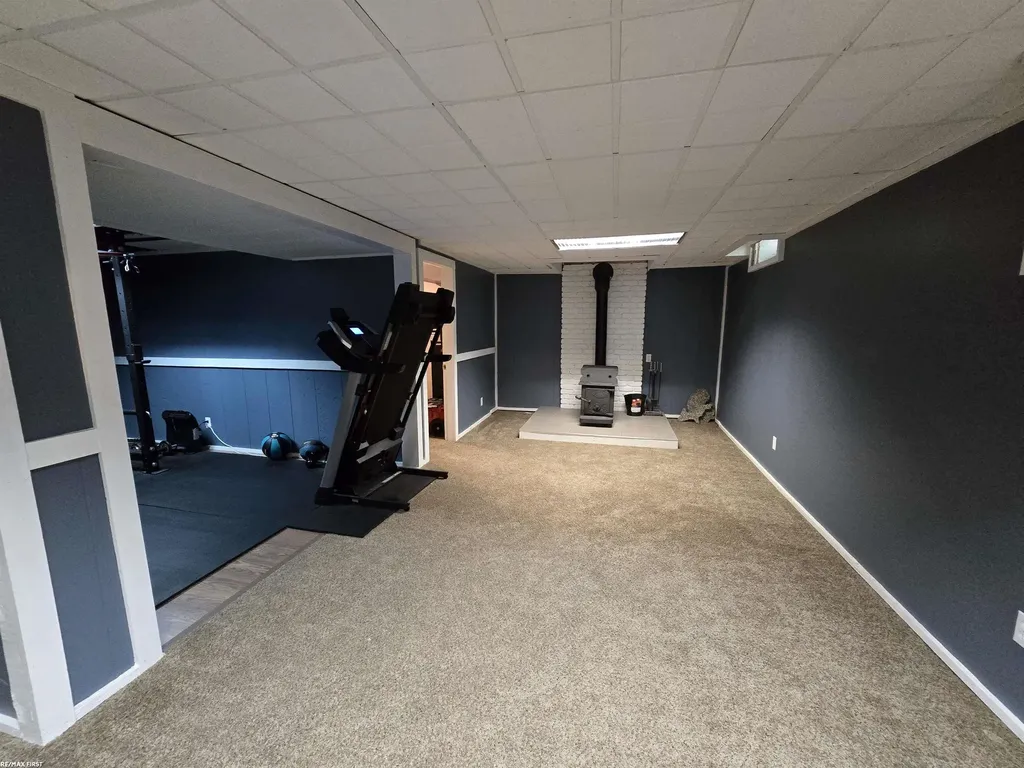 52498 Fayette Drive Shelby Charter Township MI 48316