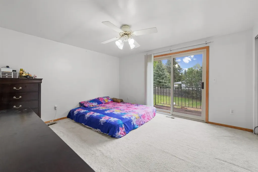 38982 Sutton Dr Drive Sterling Heights City MI 48310