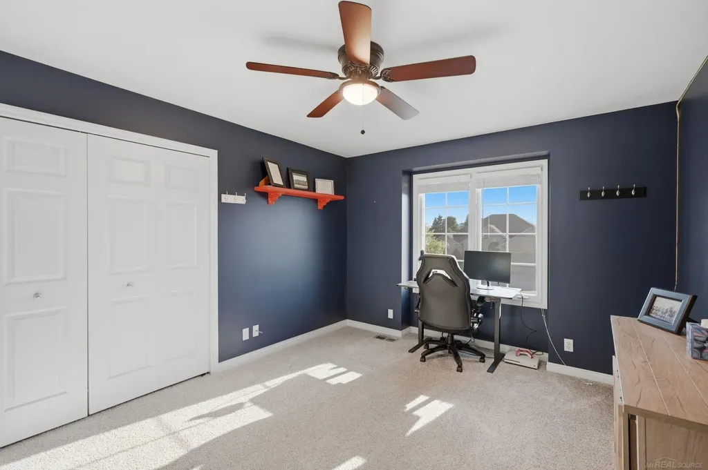 51880 Black Hills Lane Macomb Township MI 48042