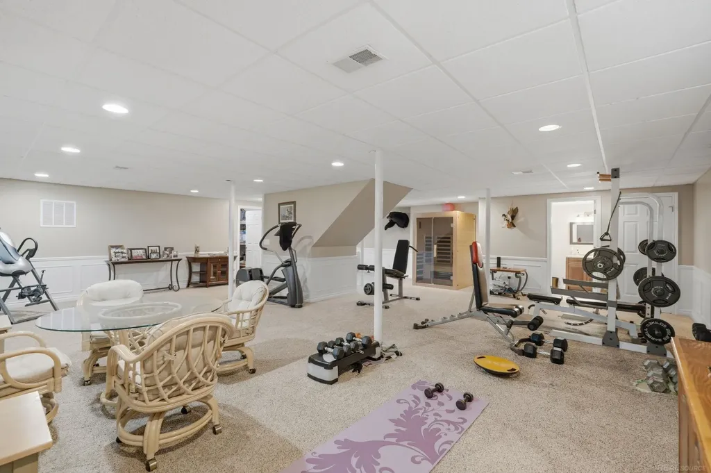 51880 Black Hills Lane Macomb Township MI 48042