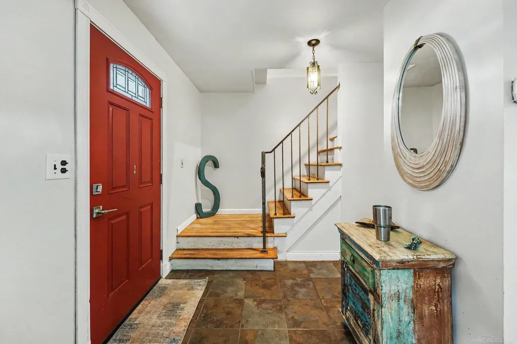 33857 Groth Drive Sterling Heights City MI 48312