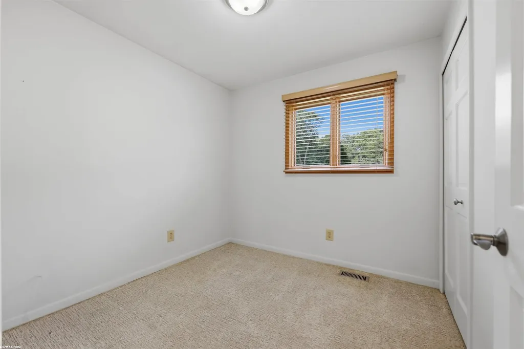 47120 Vanker Avenue Shelby Charter Township MI 48317
