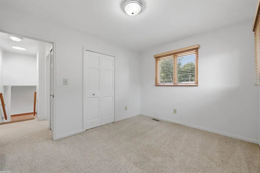 47120 Vanker Avenue Shelby Charter Township MI 48317
