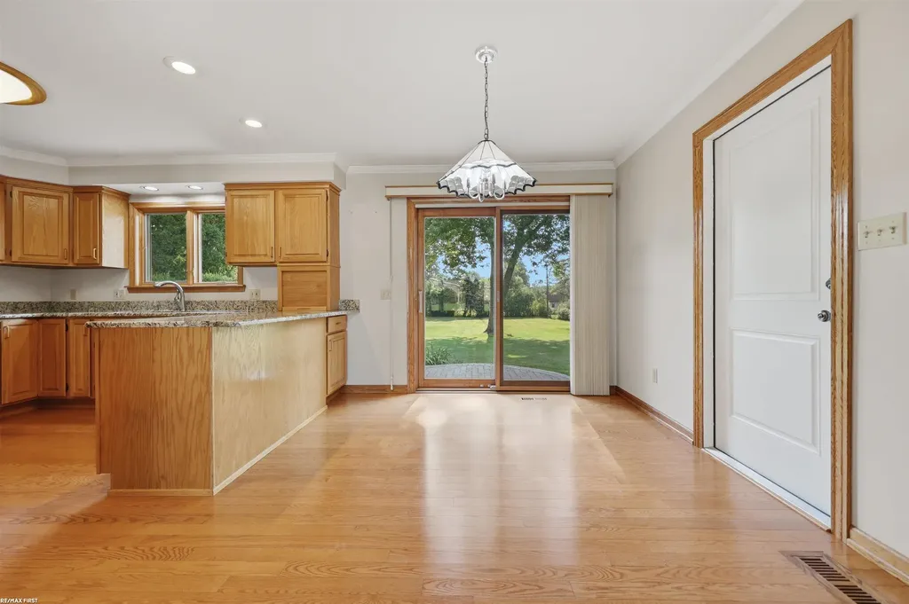 47120 Vanker Avenue Shelby Charter Township MI 48317
