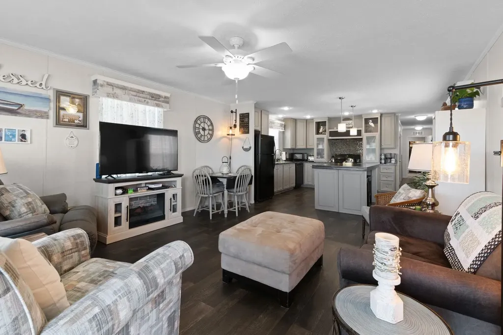 6285 Square Lake Drive Kimball Township MI 48074