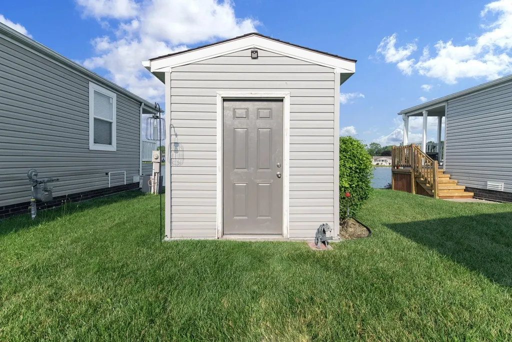 6285 Square Lake Drive Kimball Township MI 48074