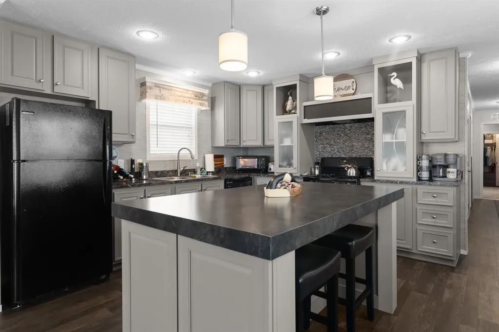 6285 Square Lake Drive Kimball Township MI 48074