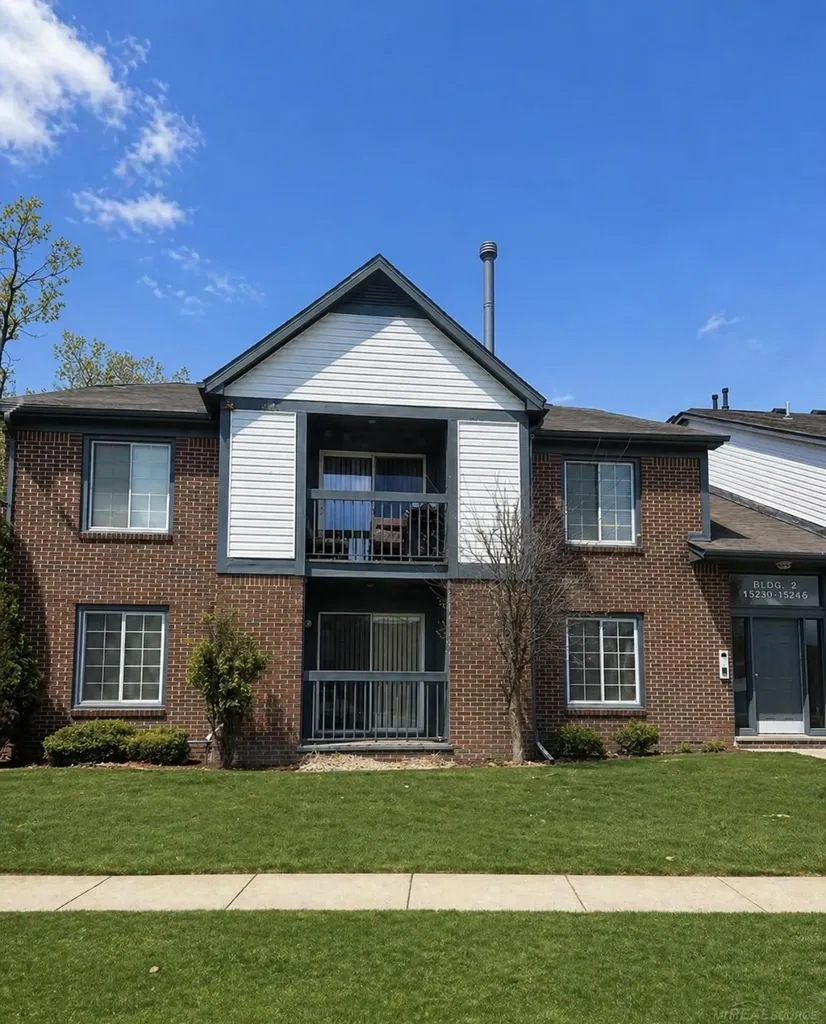 15246 Ashley Court Macomb Township MI 48044