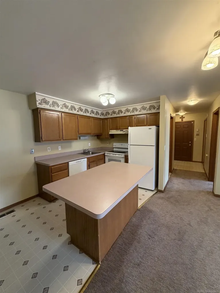 15246 Ashley Court Macomb Township MI 48044