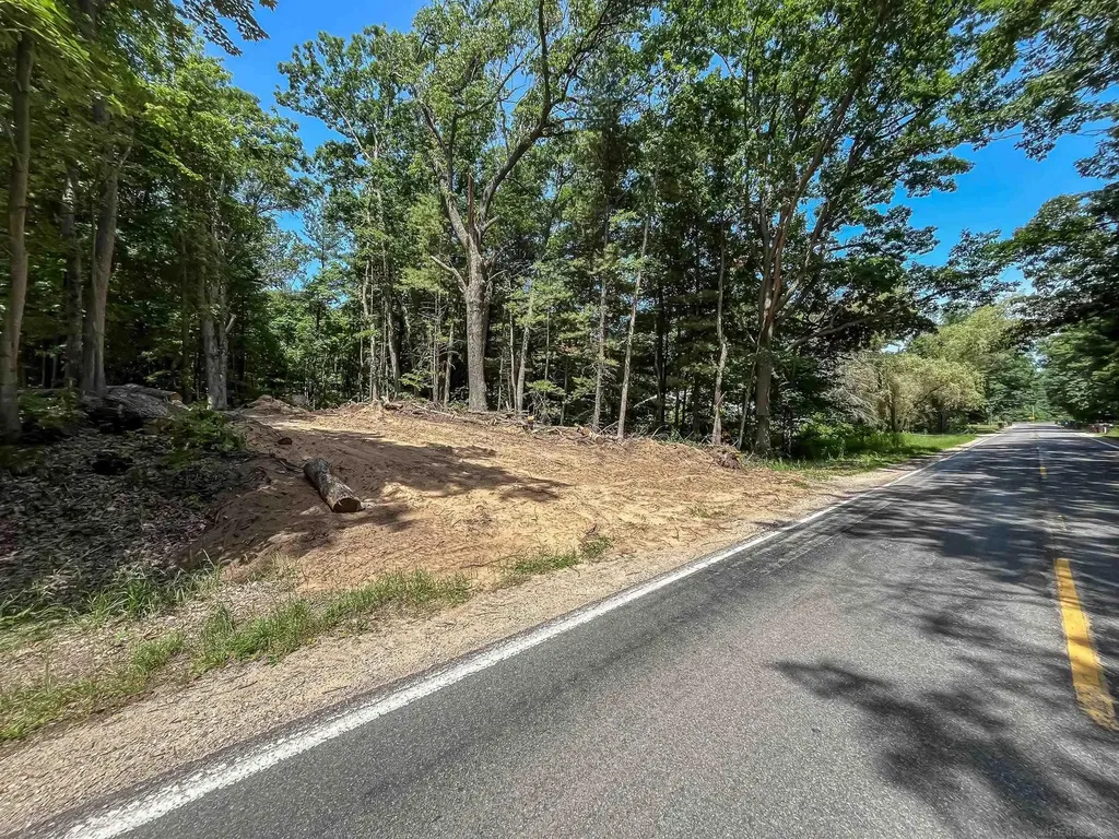 0 E River Road Muskegon Charter Township MI 49445