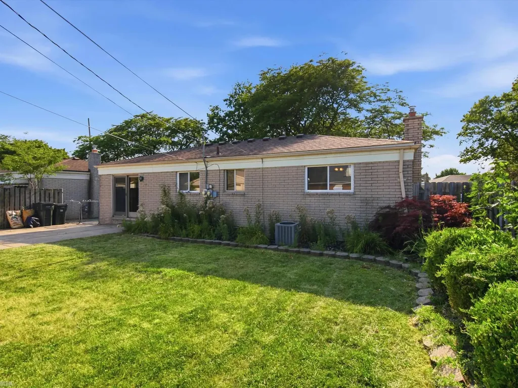 23716 Grove Street St. Clair Shores City MI 48080