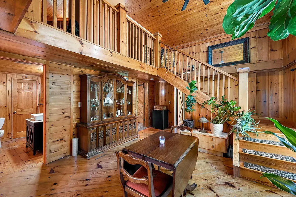 149 Hunters Creek Road Lapeer City MI 48455