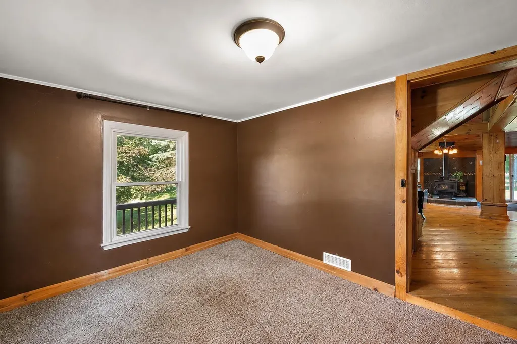 149 Hunters Creek Road Lapeer City MI 48455