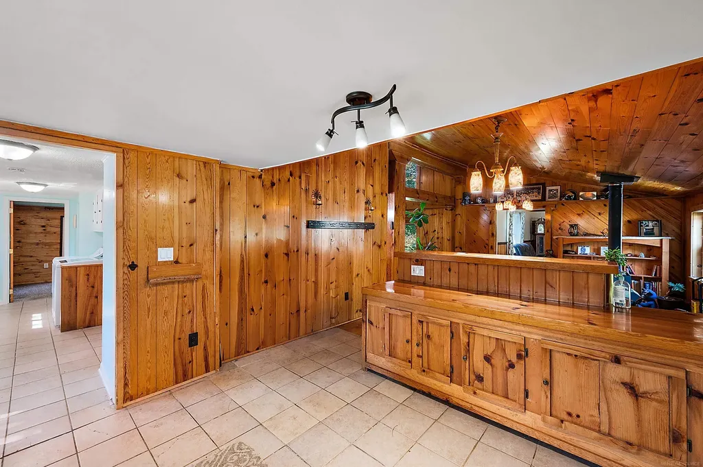 149 Hunters Creek Road Lapeer City MI 48455